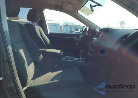 2017 Nissan Pathfinder S z USA, uszkodzony, nr VIN 5N1DR2MM1HC697314